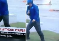 Reporter slammed for 'faking it' in Florence winds