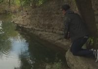 Host of national fishing show visits Austin to…