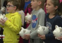 Students donate to Florence victims