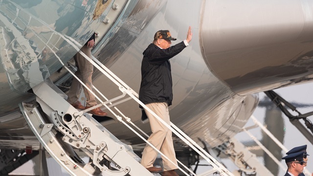 (Official White House photo by Shealah Craighead)