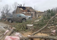 21 hurt, 34 homes destroyed in Illinois tornado 21 hurt, 34 homes destroyed in Illinois tornado
