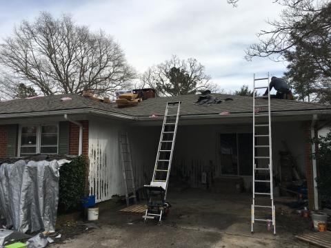Veteran gets new roof