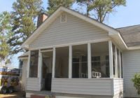 Wrightsville Beach Baptist Church lends a hand to a family in Maple Hill still suffering from Florence