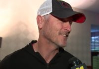 Hurricanes owner Tom Dundon says Raleigh starting to feel like a hockey town again