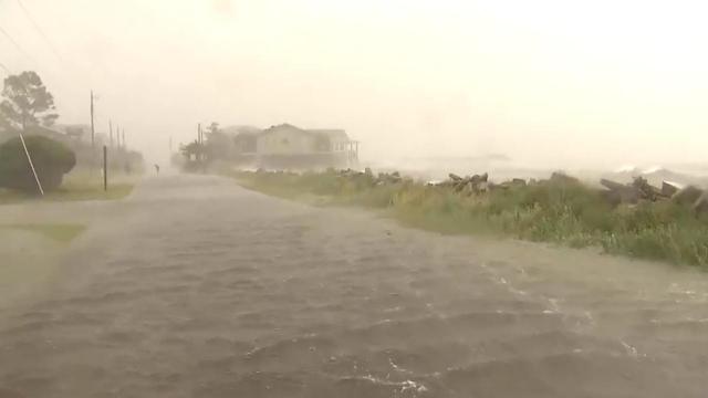Flooding in Nags Head neighborhood