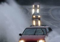 Tropical storm heads to Gulf coast as rain douses Southeast