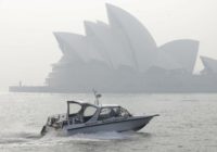 Smoke blankets Sydney as wildfires spread across Australia