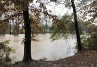 'Be careful': Flooding damage keeps a lane closed on I-95