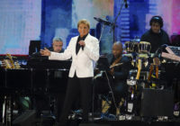 Hurricane Henri cuts Barry Manilow's NYC performance short during COVID recovery concert