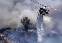 Wildfire evacuees flood Lake Tahoe roads in rush to flee