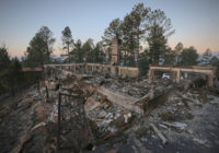 2 dead, more than 200 homes charred in New Mexico wildfire
