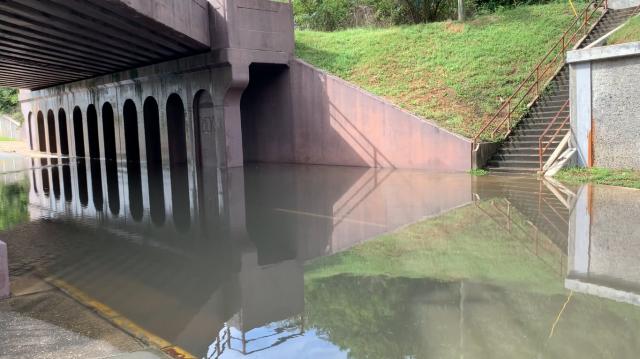 Flooding closes major road in Fayetteville Monday